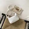 Bolso Cruzado de Hombro de Gran Capacidad Estilo Coreano para Otoño e Invierno, Nuevo Bolso de Axila para Mujer Simple y Moderno con Hebilla de Cierre de Personalidad Retro