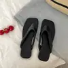 Chanclas Planas Francesas Frescas Estilo Hada para Mujer, Adecuadas para Usar al Aire Libre en Verano 2026, Nuevo Diseño Versátil para Combinar con Faldas, Sandalias Antideslizantes
