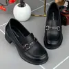 Nuevos Mocasines Primavera/Otoño 2026 Suela Suave Tacón Grueso Antideslizantes Cómodos para los Pies Estilo Persona Perezosa para Ir al Trabajo Mocasines sin Cordones Puntera Redonda Planos