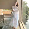 Moda Verão 2026 Casual Simples Elegante Estilo Boêmio Vestido Fluido e Conjunto de Xale