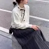Cárdigan de punto hueco estilo francés con suave lazo, bordes festoneados y cuello redondo, elegante abrigo suéter para mujer