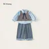 Conjunto para Niña Bangxuan Huzhou Zhili Ropa Infantil: Camisa con volantes, Chaleco de color liso, Pantalones a cuadros, Conjunto de tres piezas para niños