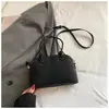 Novidades da Primavera de 2026 Bolsa Feminina de Grande Capacidade Estilo Retrô Nicho Bolsa Transversal de Ombro Elegante para o Trabalho e o Dia a Dia