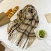 2023 Nuevo bufanda popular de mohair a rayas y cuadros para mujer, alargada, engrosada, cálida para otoño e invierno, bufanda tipo chal de moda
