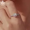 Aiful Joyería de Plata de Ley S925, Juego de Pendientes, Collar y Anillo de Lujo Ligero Transfronterizo, Cubo de Azúcar Pequeño, Moissanita de 1 Quilate