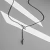 Collar de Cabeza de Serpiente Estilo Chic Europeo y Americano con Diseño Único, Minimalista Largo de Moda Cadena Hueso de Serpiente Runway Venta al por Mayor