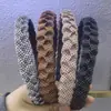 Nova variedade de tiara feminina presilha de cabelo coreana fivela de cabelo adorno de cabeça joia de loja de dois dólares tiara com laço de tecido