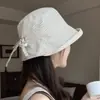 Novo Chapéu Equestre Preto Plissado Japonês Retro da Moda para Mulheres, Versátil para Primavera, Outono e Verão, Faz o Rosto Parecer Menor, Boina Chapéu Bico de Pato