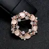 Broche de Liga de Strass Coreano Original para Mulheres, High-End, Luxo Acessível e Exquisito Corsage Rosa Feminino, Alfinete Acessório Anti-Exposição