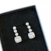 Pendientes de moda y elegantes de circonita completa exquisitos para mujer 2026 nuevo estilo de alta gama diseño de nicho accesorios de pendientes versátiles