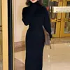 Vestido Suéter Gola Alta de Comprimento Médio com Casaco, Comprimento no Joelho, Estilo Elegante Pequeno Perfume, Vestido de Tricô para Camadas Internas para Mulheres, Outono e Inverno