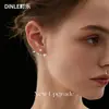 Pendientes de Plata de Ley S925 con Aguja y Diseño de Estrella Radiante, Pendientes de Diseño de Nicho de Lujo Ligero, Pendientes Exquisitos de Gama Alta al por Mayor para Mujeres