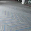 Tapete de escritório quadrado para emenda salão de sinuca quarto sala de engenharia tapete de piso PVC comercial fábrica tapete de piso de hotel