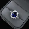 Anel Europeu e Americano Transfronteiriço em Prata Esterlina S925 Feminino Zircônia Safira Incrustada Senso Moda Luxo Leve Anel Fechado para Dedo Amazon