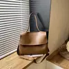 Bolsa feminina 2026, bolsa de ombro cruzada, grande capacidade, versátil para o dia a dia, direto da fábrica, bolsa carteiro