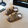 Zapatillas Gruesas de Moda para Niños y Niñas, Zapatos Boken Trendy para Uso Exterior con Velcro Desmontable para Niños Pequeños y Medianos, Sandalias y Pantuflas