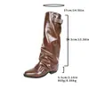 2025 Nuevas Botas de Tacón Grueso Estilo Británico con Hebilla de Cinturón Plegada de Gran Tamaño para Mujer Botas de Caballero de Tacón Alto