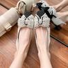 Sapatos de Camada Única com Salto Grosso de Novo Estilo da Primavera Moda Feminina Sapatos Mary Jane com Bico Fechado e Pérolas Sapatos Femininos com Salto Estilo Pequeno Perfumado Cor Sólida Combinando