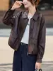 Chaqueta de cuero negra para mujer, nuevo estilo otoño 2026, fresca y elegante, sensación de alta gama, chaqueta corta con cremallera para figuras petite
