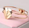 Pulsera abierta creativa de amor 2023 nueva pulsera de doble amor de cara brillante japonesa y coreana pulsera fresca de nicho para mujer