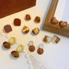 Nuevos pendientes geométricos de ámbar con accesorios Maillard, otoño e invierno, de alta calidad, de lujo, retro, marrón.