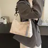 Nova Bolsa Grande de Estilo Chinês para Mulheres, Nova Bolsa de Ombro Versátil da Moda com Estilo Nacional, Bolsa Quadrada Pequena Tendência de Nicho para Sobrancelha