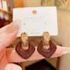 Brincos Vermelhos Estilo Coreano da Moda com Gota de Óleo para Mulheres, Brincos Festivos e Versáteis de Agulha de Prata para Celebridades da Internet, Brincos de Nicho de Alto Padrão