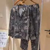 Conjunto de pijama longo de manga comprida, estilo retrô Miss Bunny, de alta qualidade, estampado, para mulheres, com calças compridas soltas e confortáveis, perfeito para usar no outono.