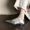Zapatos de Punta Fina Franceses Plisados de un Solo Color para Mujer, Estilo Nuevo Primavera 2026, Zapatos Versátiles y Elegantes para Mujer para el Trabajo, Zapatos de Tacón Grueso de Moda para Mujer
