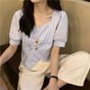 Camisa blanca corta con cuello en V irregular para mujer, diseño de nicho, ropa de primavera 2021, nueva blusa de manga corta con burbujas