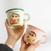 Taza Mug Crayon Shin Chan Niña Linda Pareja Taza de Agua Hogar Desayuno Cerámica Taza de Café Regalo de Cumpleaños