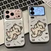 Bordado de Gatinho Brincalhão Maçã Capa de Celular 17 Adequada para iPhone 16 Pro Max Proteção de Celular TPU Macio Galvanoplastia Elétrica