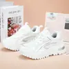 Zapatos nuevos de una sola capa para primavera y verano, zapatillas casuales de suela gruesa tipo muffin, zapatos casuales de corte bajo, zapatos de moda para mujer, zapatos de moda