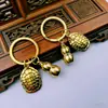 Al por mayor Vintage Imitación Cobre Pixiu Calabaza Cinco Monedas Emperador Atrae Riqueza Llavero Colgante Tortuga Calabaza Suministro de Múltiples Fuentes