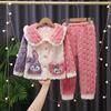 Novos Pijamas Infantis Outono e Inverno Coral Fleece Desenho Animado Estilo Japonês Kulomi Quente Flanela Roupa de Casa para Crianças de Meia-Idade e Grandes
