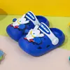Novedad de Verano Estilo Hueco Transpirable Zuecos de Superhéroe para Niños con Suelas Suaves, Protección para los Pies y Diseño de Punta Cerrada para Guardería, Hogar y Playa