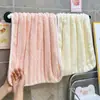 Toalla de baño transfronteriza de comercio exterior al por mayor, toalla de vellón coral con viento, toalla de baño absorbente para dormitorio de estudiantes, condado de Gaoyang