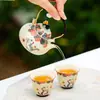 Fabricante Die Lianhua Tetera y Tazas de Gato Lindas Juego de Té de Cerámica Kung Fu para Preparar Té, Una Tetera y Dos Tazas Caja de Regalo