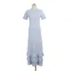 Vestido de Punto Hueco Estilo Verano con Cuello Redondo Ondulado, Mangas Cortas, Cintura Ceñida, Volantes Multicapa, Dulce Vestido de Pastel de Longitud Media