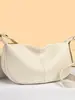 Bolso de cuero suave de alta gama para mujer, nuevo bolso de hombro elegante de moda 2026, bolso de axila, bolso cruzado versátil vintage