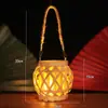 Lanternas Portáteis Antigas de Bambu Transfronteiriças, Lanternas de Rattan para Atmosfera, Decorações de Pátio para Feriados, Adereços para Fotografia, Lanternas de Vento, Castiçais