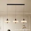 Lámpara de araña vintage de tres cabezales para comedor estilo francés, lámpara colgante retro de gota de agua color nogal, lámpara de araña pequeña para dormitorio, pasillo, mesita de noche