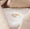 Anillo de Plata de Ley S925 con Circonita Yinyiyuan para Mujer, Diseño Geométrico de Lujo Ligero, Popular en Europa y América, Anillo Superventas Transfronterizo de Amazon