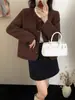 Cardigan de Tricô Gola Redonda de Alto Padrão Francês para Mulheres Outono e Inverno 2025 Novo Elegante Versátil Suéter Jaqueta Pequeno Perfumado Tendência
