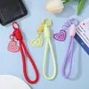 Llavero con cordón de cuentas de rompecabezas etiqueta de corazón llavero con cordón para teléfono llavero DIY portátil con etiqueta de corazón anti-pérdida