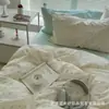 Nantong Textiles para el Hogar Comercio Electrónico Transfronterizo Revlon Hogar Juego Doble de Cuatro Piezas Artesanía Lavada Cepillada Juego Triple para Dormitorio