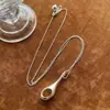 Nuevo Collar Colgante de Botella de Perfumería Joyería para Mujer Cadena de Lana Lujo Ligero Invierno Sentido de Alta Gama Accesorios Cadena para Clavícula