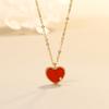 Collar Elaine de plata de ley con ágata roja y diseño de nicho de corazón rojo para mujer. Colgante en forma de corazón.