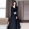 Estilo Coreano Luxo Acessível Aparência Emagrecedora Design Assimétrico com Babados Vestido de Manga Longa para Mulheres Outono 2025 Novo Vestido Longo Slim