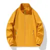 Chaqueta de una sola capa Otoño/Invierno 2026 para Parejas, Chaqueta Multicolor para Exteriores con Cuello Alto para Hombres, Chaqueta de Senderismo para Mujeres, Abrigo para Hombres